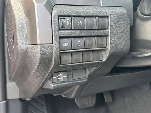 New 2025 Toyota Tacoma TRD Off-Road image 17