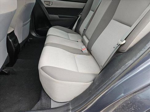 Used 2018 Toyota Corolla LE image 15