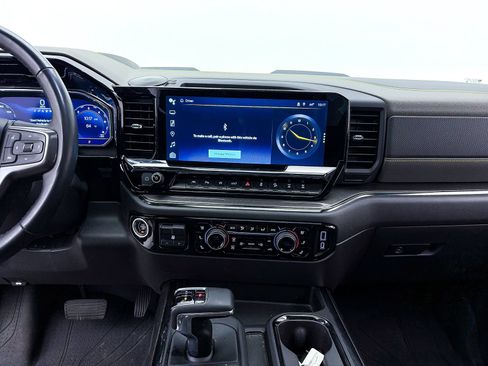 Used 2023 Chevrolet Silverado 1500 ZR2 w/ Technology Package AWD/4WD image 10