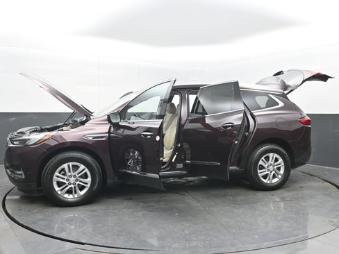 Used 2019 Buick Enclave Essence image 41