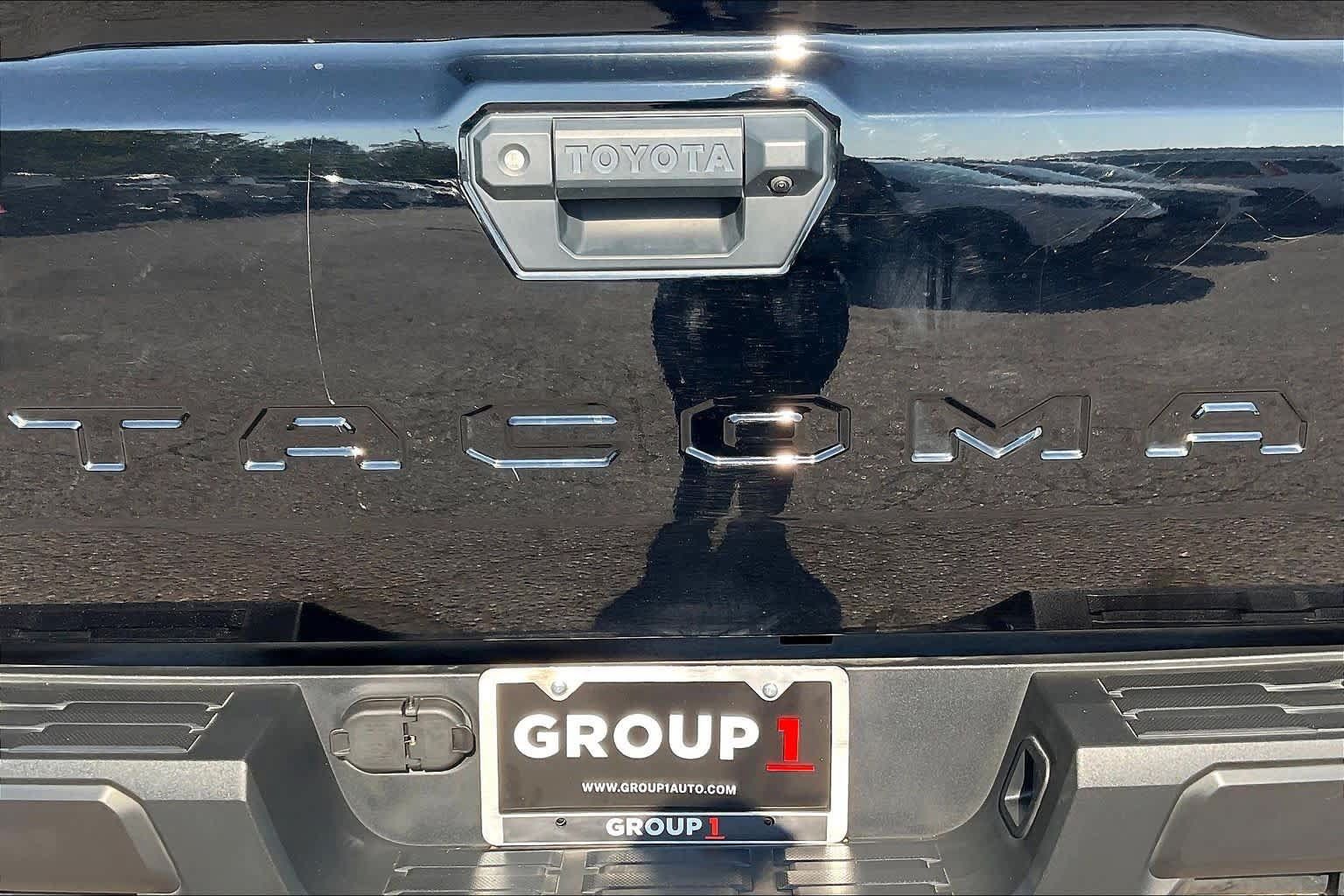 Used 2024 Toyota Tacoma SR RWD image 10