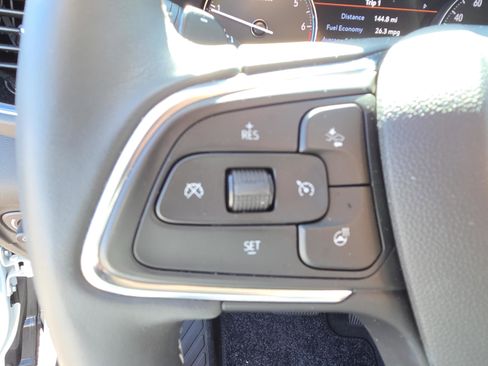 Used 2023 Buick Envision Avenir image 15