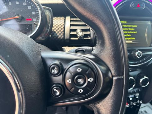 Used 2018 MINI Cooper S FWD image 30