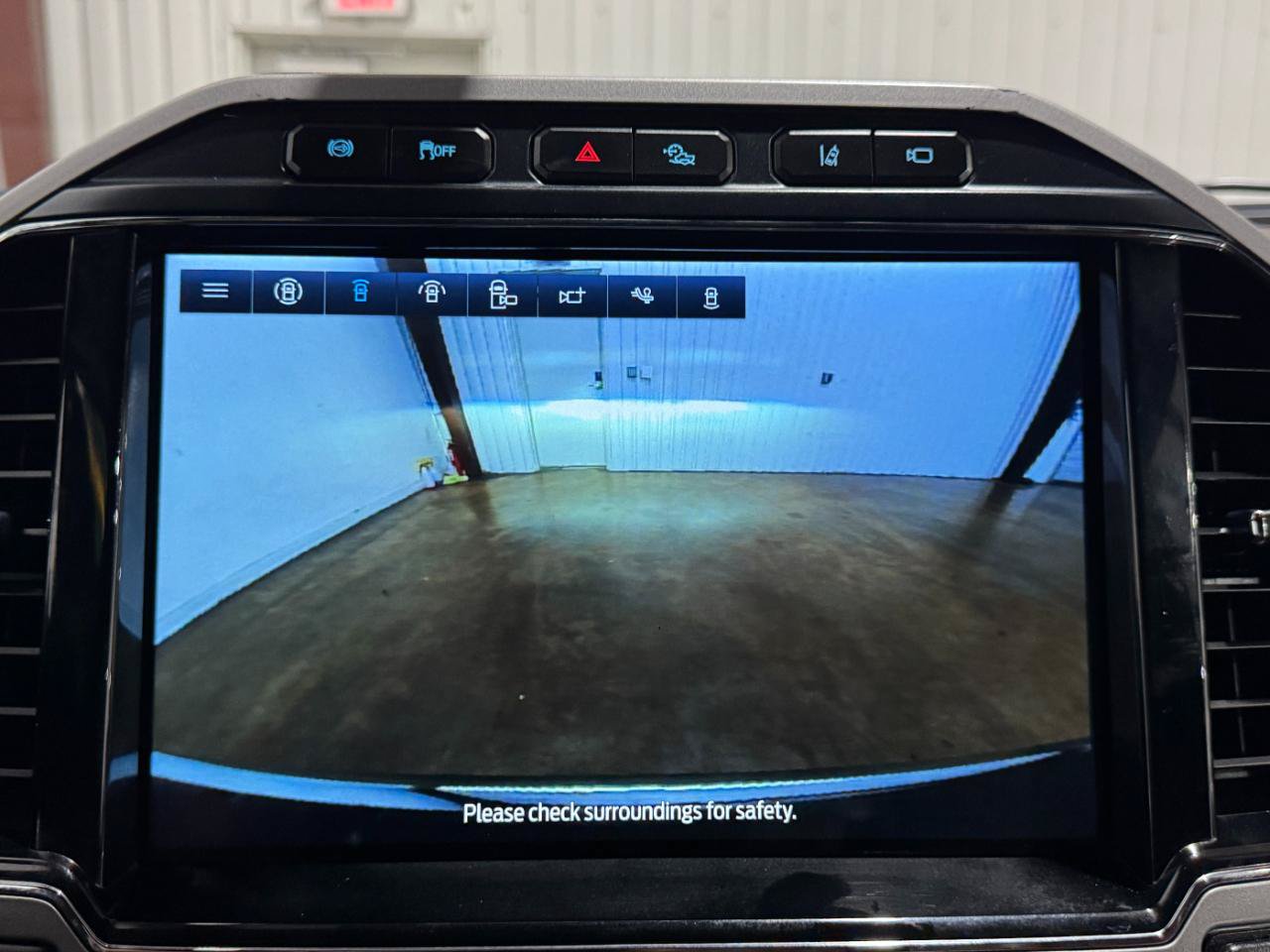 Used 2022 Ford F350 King Ranch w/ Tremor Off-Road Package AWD/4WD image 59