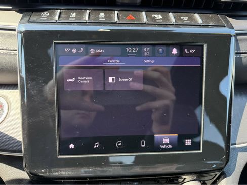 Used 2025 Jeep Grand Cherokee Altitude AWD/4WD image 20
