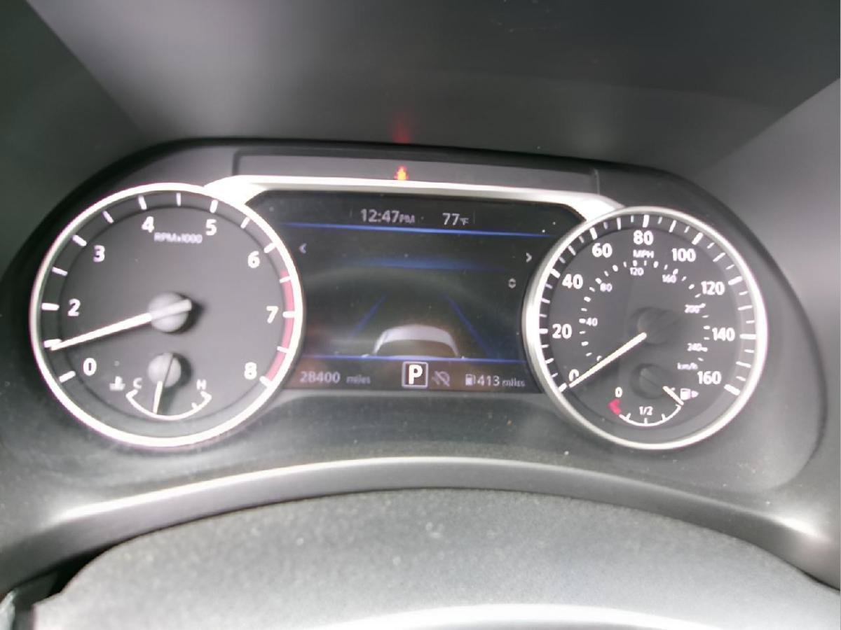 Used 2024 Nissan Sentra SV FWD image 14