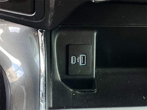 Used 2022 Ford F150 XLT w/ Equipment Group 302A High image 22