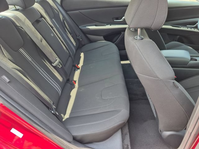 Used 2024 Hyundai Elantra SEL w/ Convenience Package FWD image 21