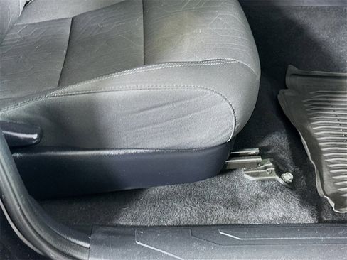 Used 2017 Toyota Tacoma TRD Off-Road image 21