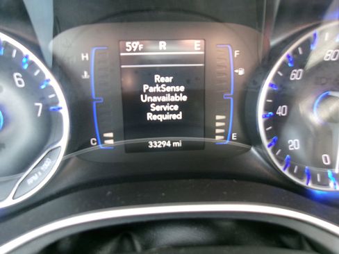 Used 2018 Chrysler Pacifica Touring Plus w/ S Appearance Package image 21