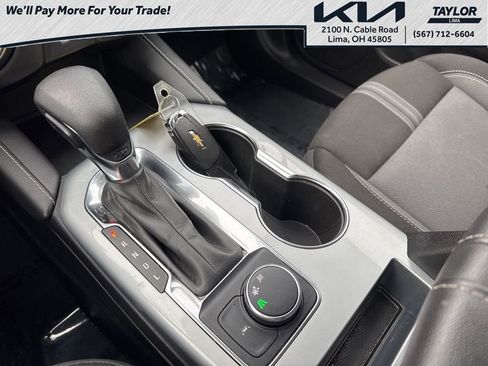 Used 2023 Chevrolet Blazer LT image 17