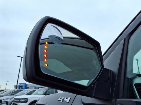 Certified 2017 GMC Sierra 1500 SLT w/ SLT Premium Package image 2