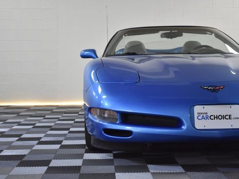Used 2000 Chevrolet Corvette w/ Memory Pkg image 29