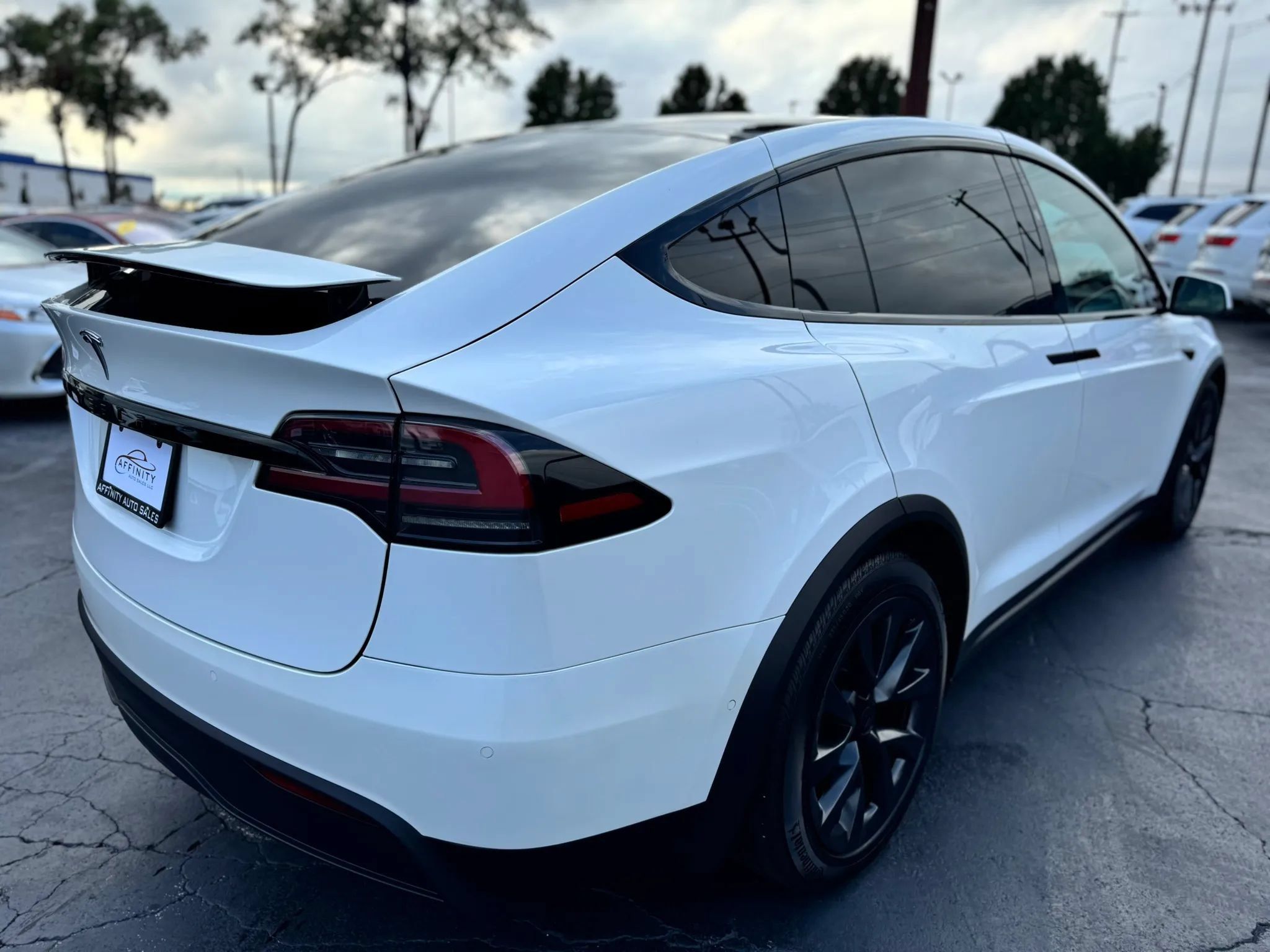 Used 2022 Tesla Model X AWD/4WD image 5