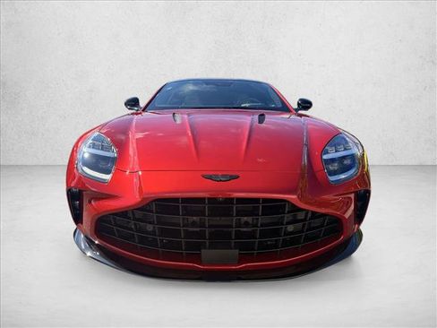 Used 2025 Aston Martin V8 Vantage image 10