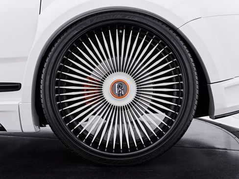 Used 2026 Rolls-Royce Cullinan AWD/4WD image 42