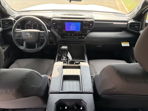 New 2026 Toyota Tundra SR image 10
