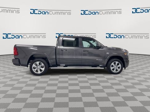 New 2026 RAM 1500 Big Horn AWD/4WD image 9