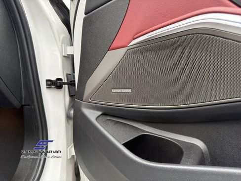 Used 2023 BMW 330i xDrive 330i xDrive w/ Premium Package image 14