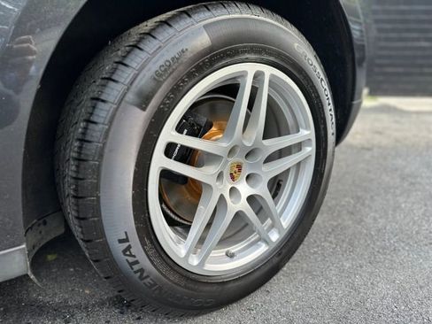 Used 2018 Porsche Macan Sport Edition image 46