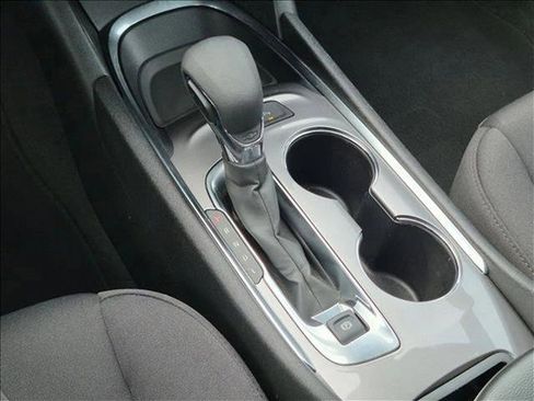 Used 2024 Chevrolet Malibu LT FWD image 15