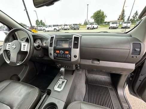 Used 2020 Nissan Frontier PRO-4X w/ Pro-4x Utility Package AWD/4WD image 31
