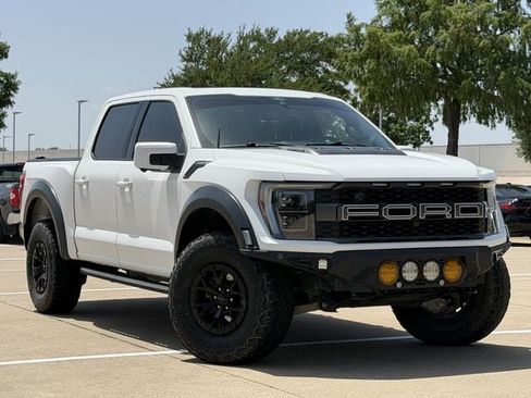Used 2021 Ford F150 Raptor w/ Equipment Group 801A High AWD/4WD image 2