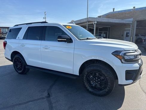 Used 2024 Ford Expedition Timberline image 6