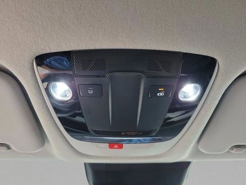 Used 2025 Kia Seltos S FWD image 35