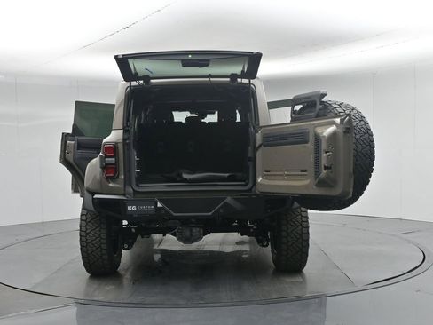 New 2025 Ford Bronco Raptor w/ Interior Carbon Fiber Pack AWD/4WD image 34