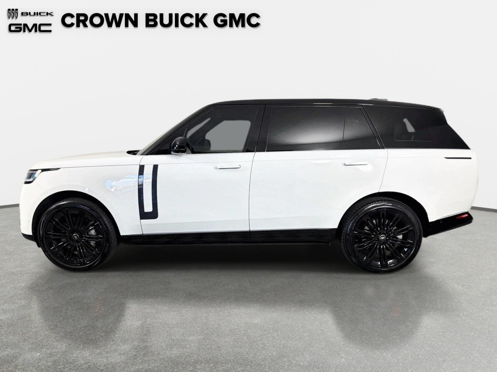 Used 2025 Land Rover Range Rover Long Wheelbase SE AWD/4WD image 8