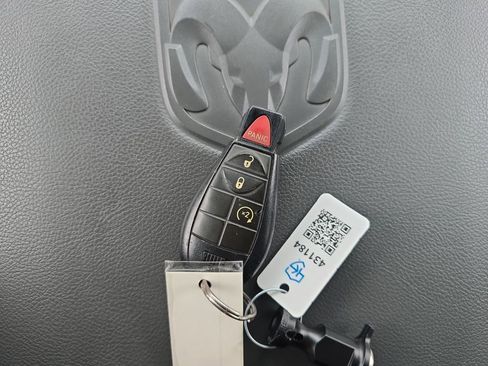 Used 2017 RAM 2500 Big Horn image 12