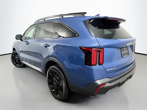 Certified 2024 Kia Sorento SX Prestige AWD/4WD image 5
