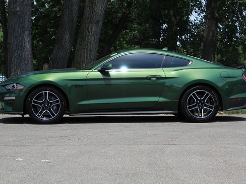 Used 2022 Ford Mustang GT Premium RWD image 5