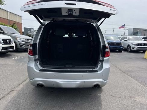 Used 2024 Dodge Durango GT RWD image 12