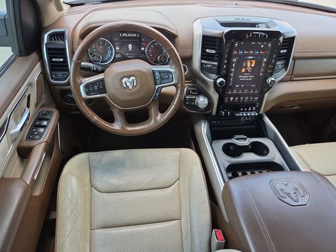 Used 2019 RAM 1500 Laramie AWD/4WD image 24