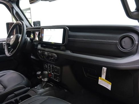 Used 2024 Jeep Wrangler Unlimited Rubicon 392 image 23