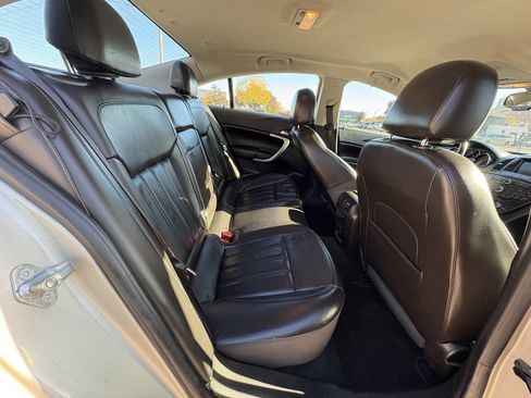 Used 2013 Buick Regal Premium image 23