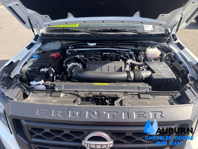 Used 2024 Nissan Frontier S AWD/4WD image 14