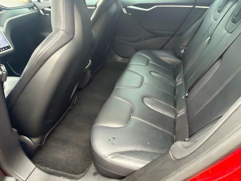 Used 2014 Tesla Model S 85 RWD image 7