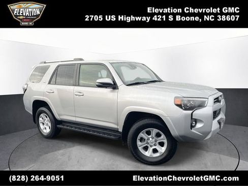 Used 2022 Toyota 4Runner SR5 Premium AWD/4WD image 1