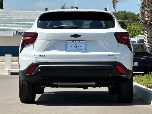 New 2026 Chevrolet Trax RS w/ Driver Confidence Package FWD image 5