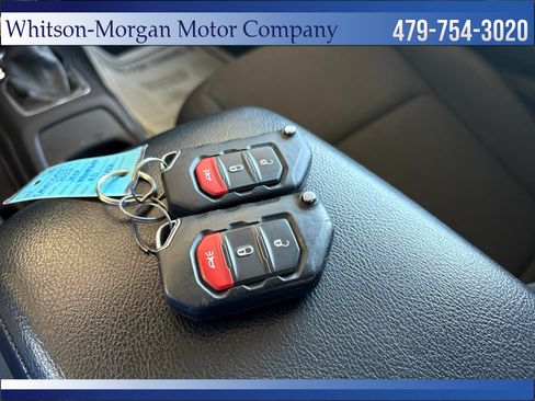 Used 2023 Jeep Wrangler Unlimited Sport AWD/4WD image 22