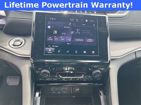 New 2025 Jeep Grand Cherokee L Altitude image 21