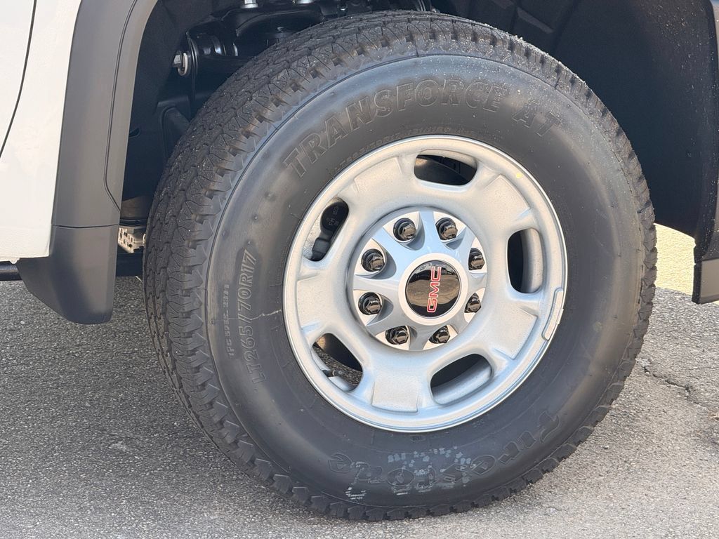 New 2026 GMC Sierra 2500 Pro w/ Convenience Package AWD/4WD image 10