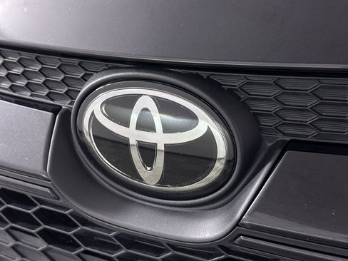 Used 2022 Toyota Corolla LE image 69