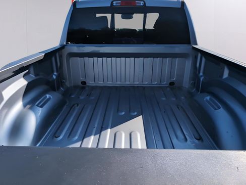 Used 2019 RAM 1500 Big Horn AWD/4WD image 9