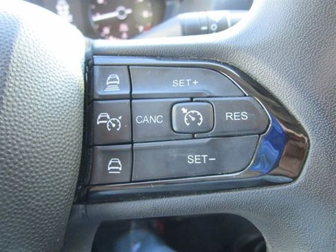 Used 2025 RAM ProMaster 2500 w/ Convenience Group image 25