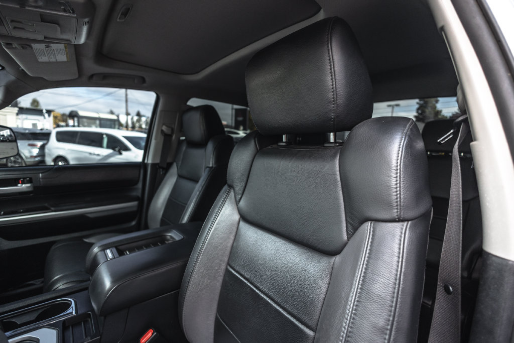 Used 2018 Toyota Tundra Limited w/ Limited Premium Package AWD/4WD image 20