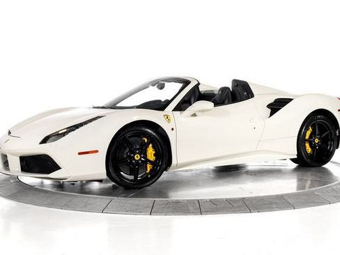 Certified 2018 Ferrari 488 Spider RWD image 1